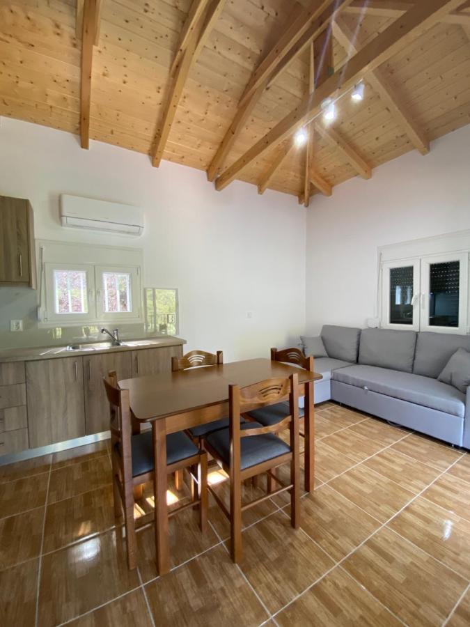 Babis Apartment Áyios Nikítas Esterno foto